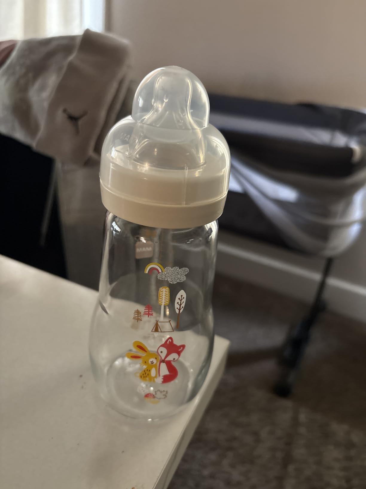 MAM 6oz Feel Good Pure Glass Anti-Colic Wide Neck Baby Bottle, Slow Flow Skin Soft Silicone Nipple, Easy to Clean, BPA Free, 0+ Mths, Easy Switch Between Breast & Bottle, Made in Europe, 3 Pk, Unisex customer photo 2