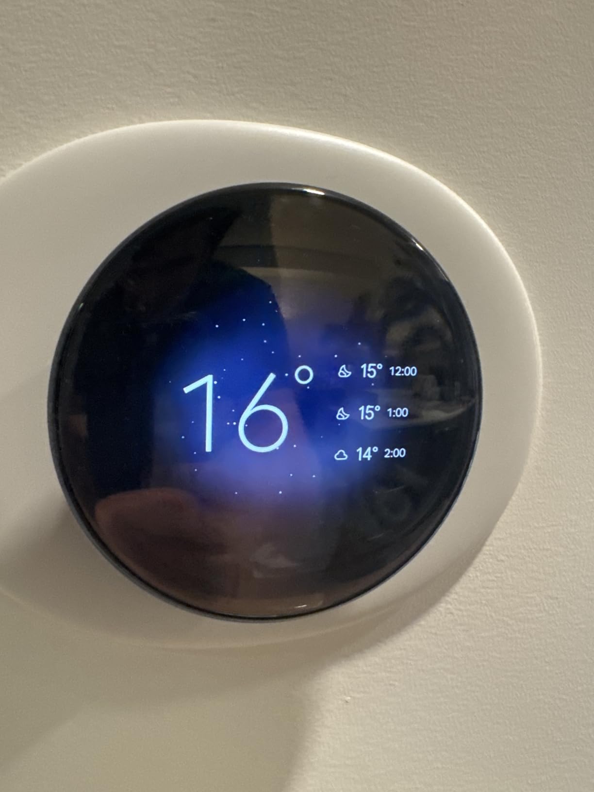 Google Nest Learning Thermostat (4th gen) + Nest Temperature Sensor (2nd gen) - Obsidian customer photo 2