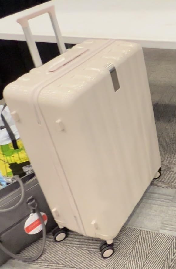 20 Inch Expandable Carry on Luggage 22x14x9 Airline Approved Lightweight PC Hard Shell Suitcases with Wheels Travel Luggage Rolling Suitcase Travel Luggage Bag for Weekender(Bamboo Green) customer photo 1