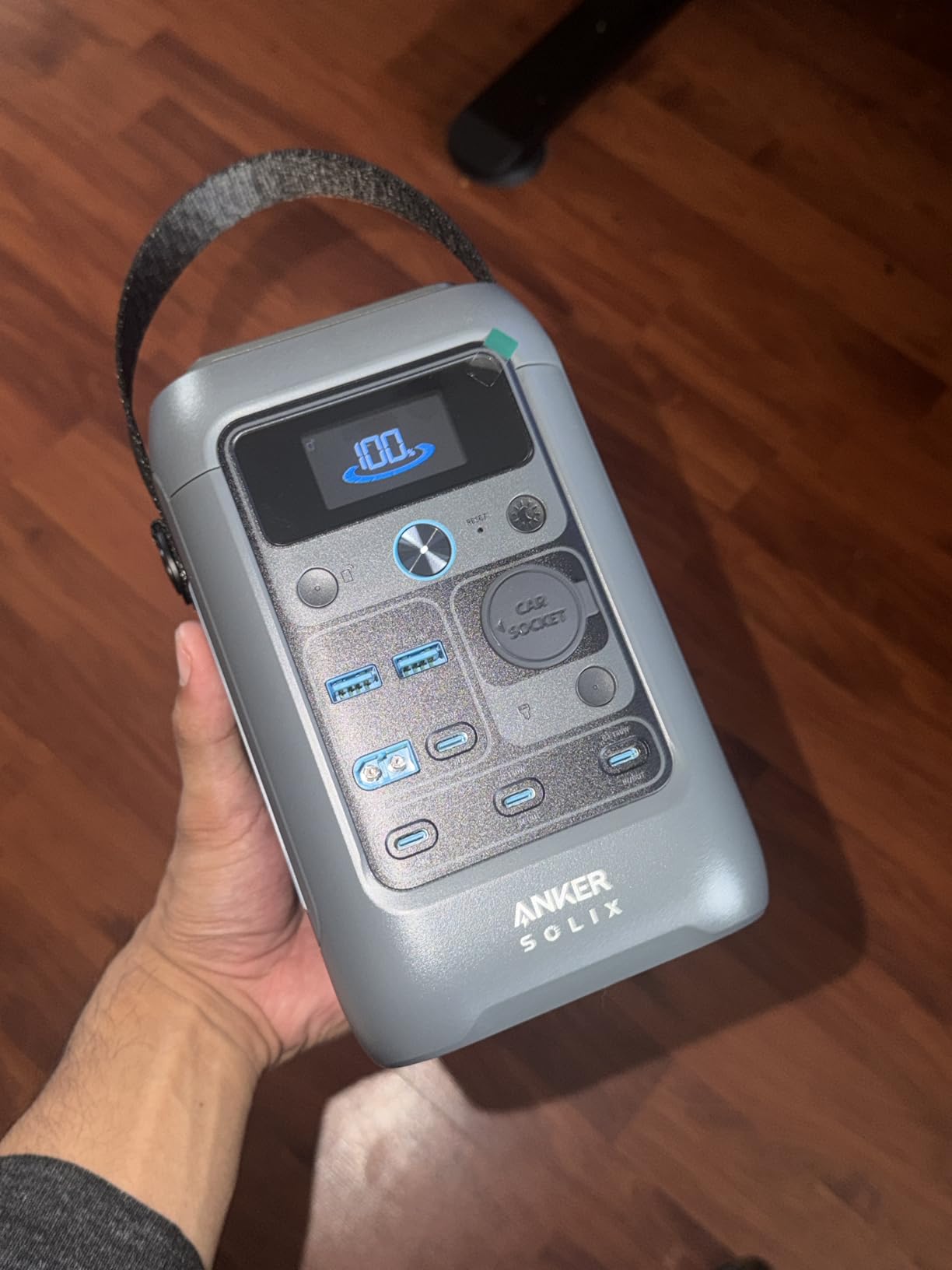 Anker SOLIX C300 DC Power Bank Station, Outdoor 288Wh Portable Power Station, LiFePO4 Battery, 300W Solar Generator, for Camping, Traveling, and Emergencies (No Wall Charger Included) customer photo 2