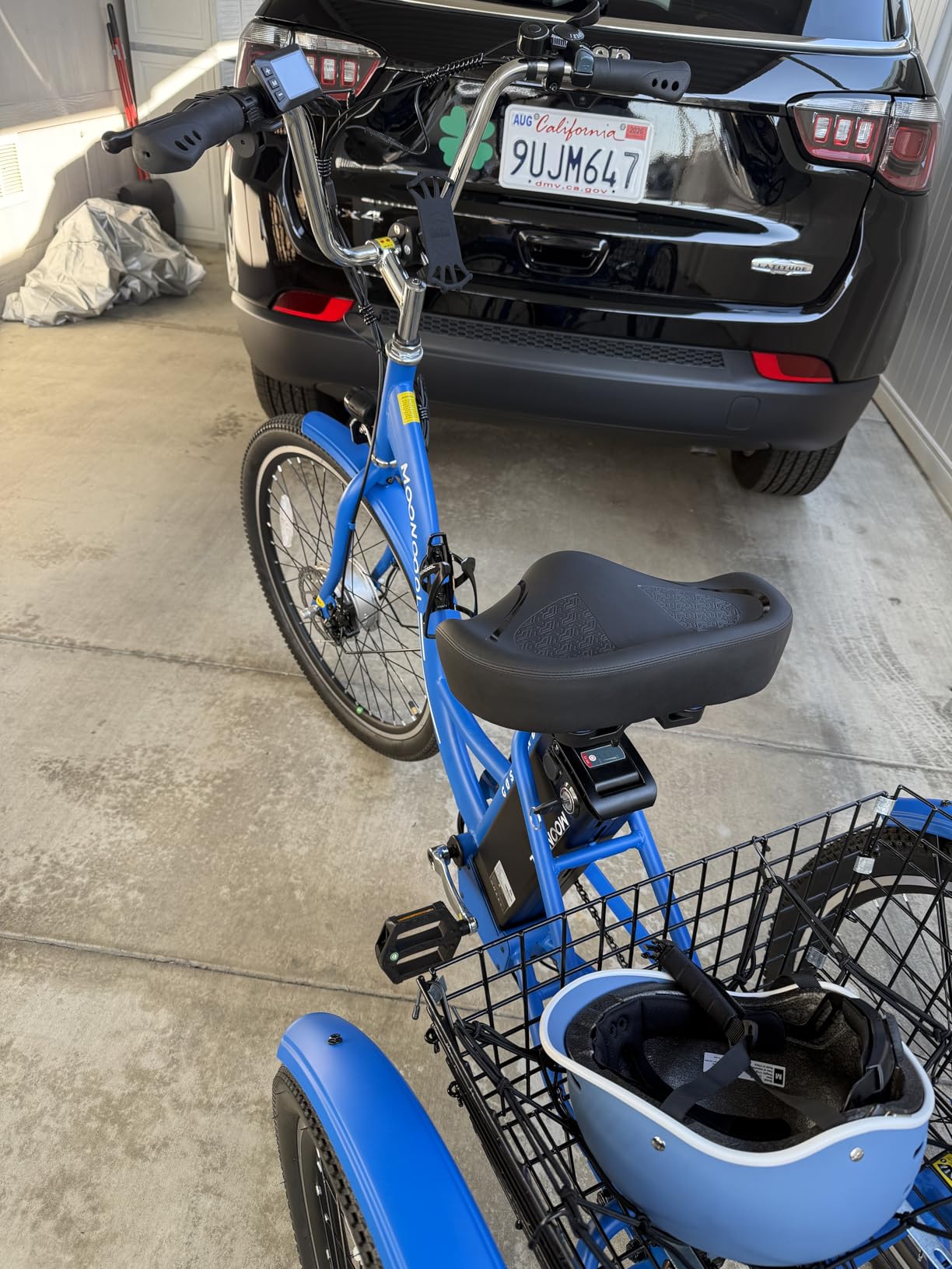 MOONCOOL Adult Electric Tricycle, 350W Front Drive Motor (Peak 700W), 15.5MPH E-Trike, Removable 36V 10.4Ah Battery, Max 60 Miles, 7-Speed 3 Wheel Electric Bike customer photo 1