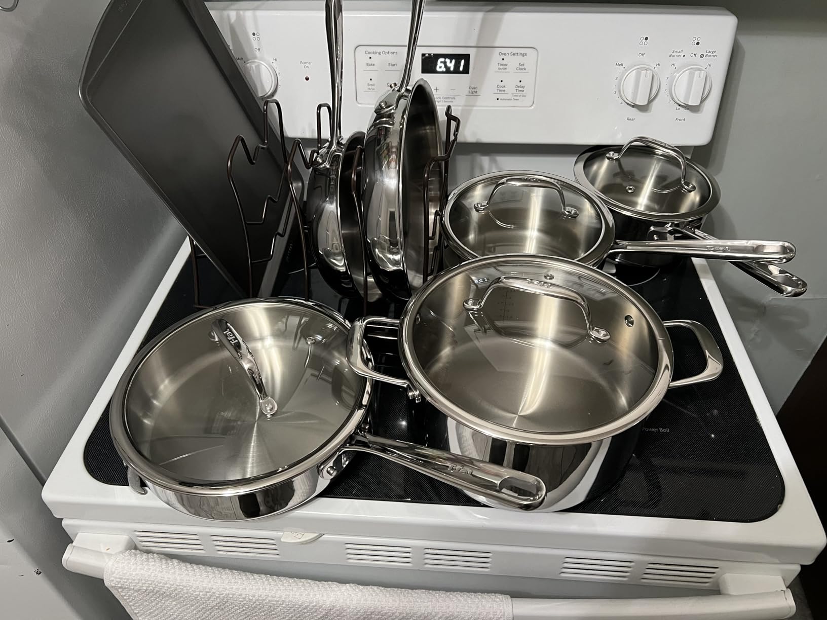 T-fal Pro Tri-Ply Stainless Steel Cookware Set, 10 Piece - Induction Compatible, Oven Safe 500F, Lids-350F, Even Heat, Professional Quality, Durable, Induction Pots and Pans Set, Silver customer photo 2