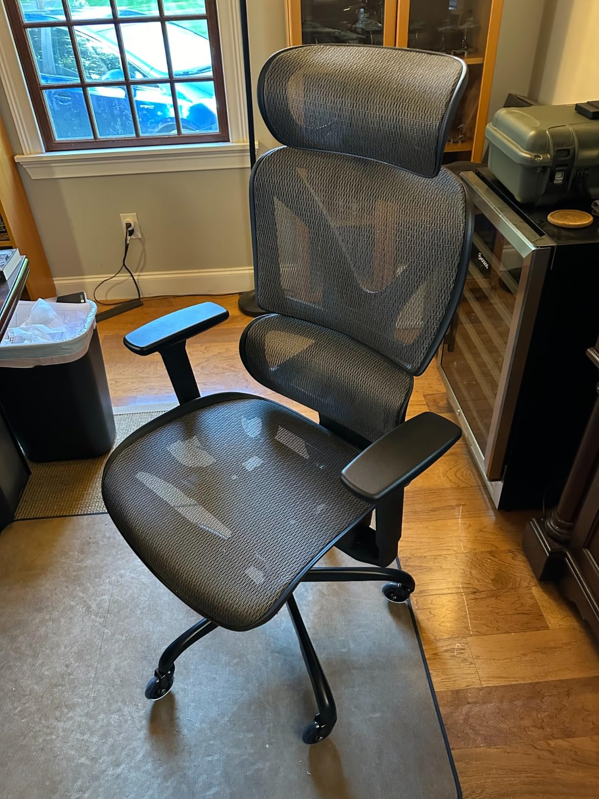 GABRYLLY Ergonomic Office Chair, Big and Tall Mesh Chair with Lumbar Support, 3D armrest - 215° Rotation, Adjustable Headrest & Soft Seat, Durable Computer Chair 350LBS for Work Gaming customer photo 1