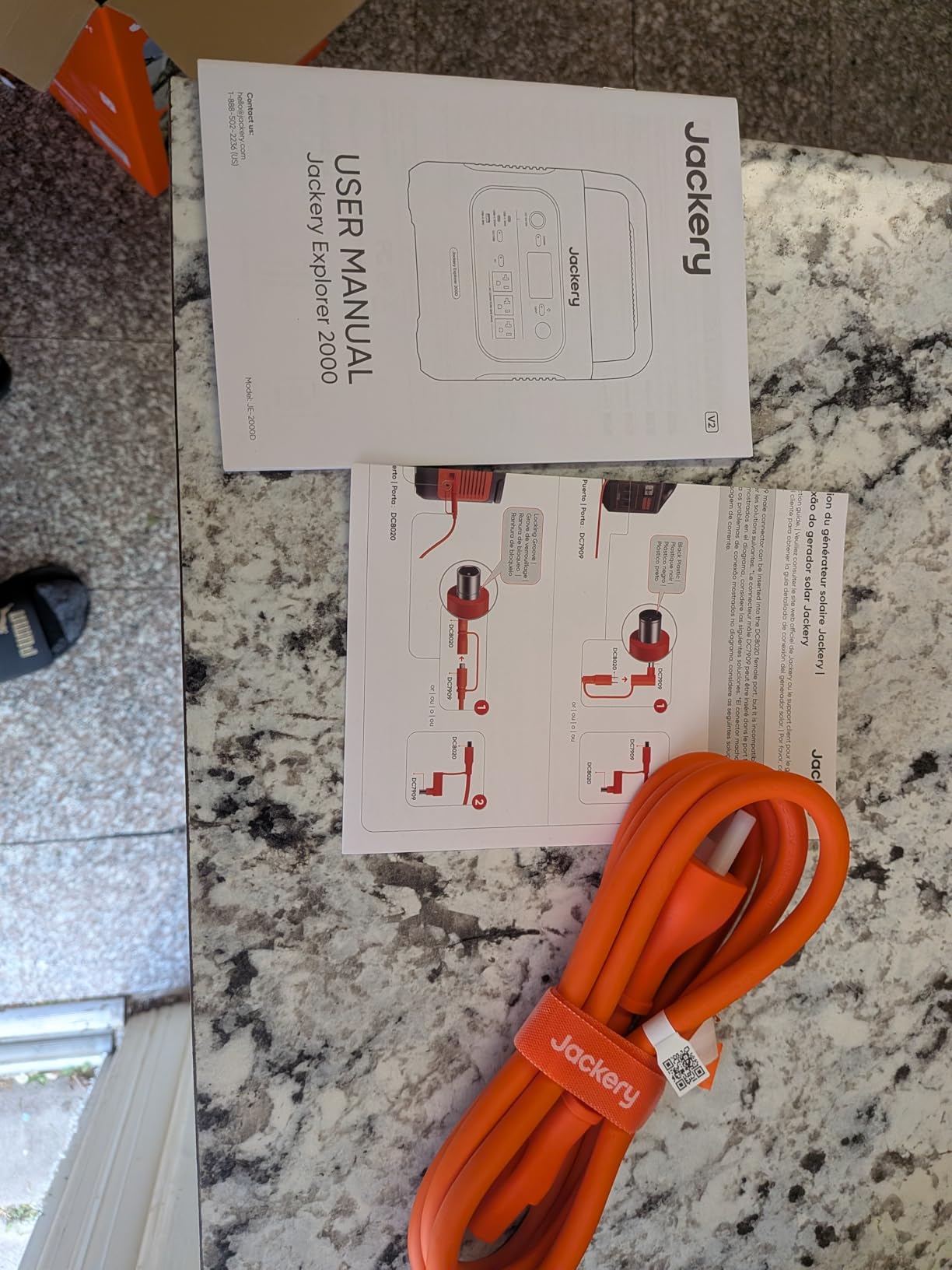 Jackery Explorer 2000 v2 Portable Power Station, 2042Wh LiFePO4 Home Backup Battery, 2200W Solar Generator, USB-C PD 100W Fast Charging For Emergencies, Power Outages, Camping (Solar Panel Optional) customer photo 1