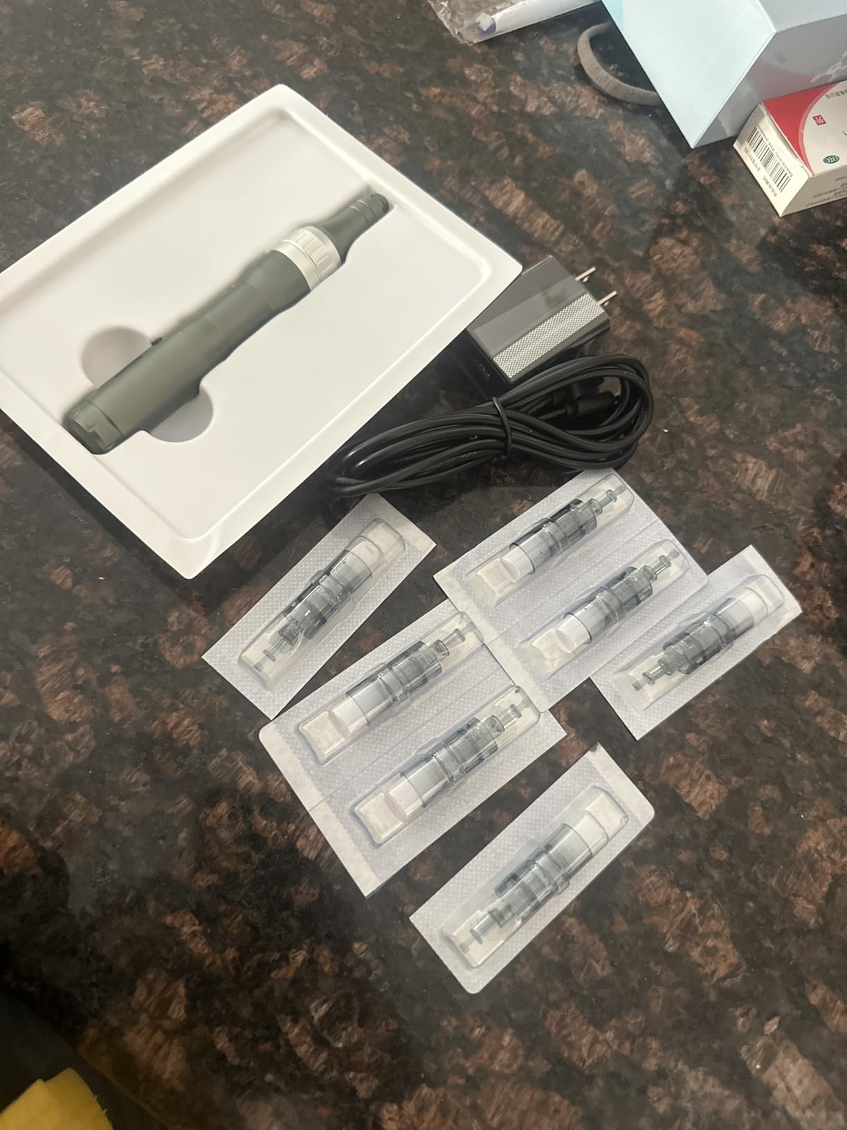 Microneedle Derma Roller Pen for Home Use - Microneedle Skin Care Tool for Men Women Home Use customer photo 1