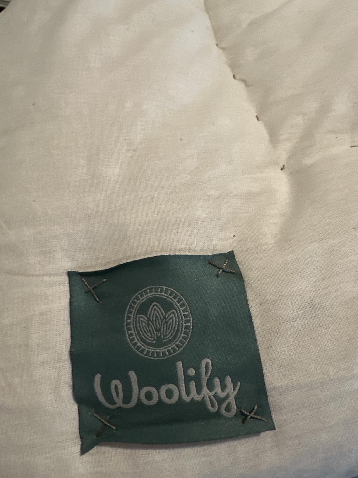 Woolify Organic Merino Wool Mattress Topper 1650 GSM - Pillow Top Mattress Pad, Handmade, Non-Toxic, Cooling and Hypoallergenic Wool Topper for Back Pain Relief (Queen) customer photo 1