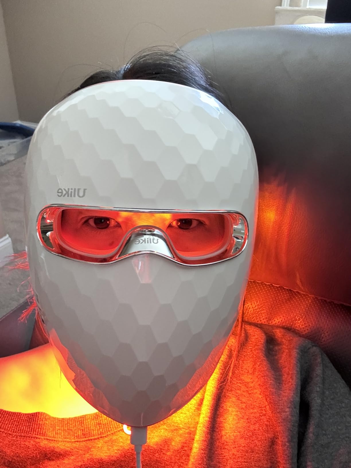 Ulike ReGlow LED Face Mask, Red Light Therapy for Face, Red, Blue, Yellow & Infrared Light Therapy for Acne & Anti-Ageing, Cordless, Remote Control, Eye Protection, Home Skincare Device customer photo 1