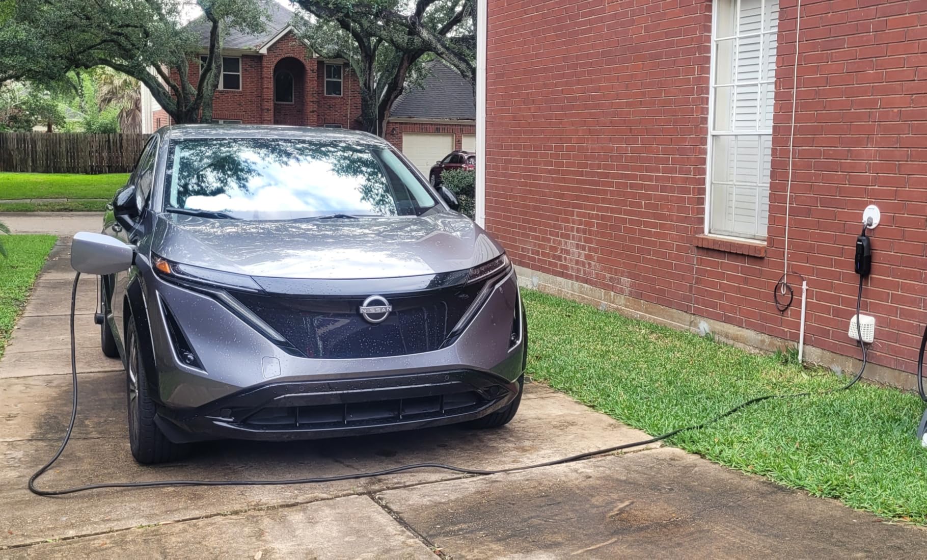 bokman Portable Level 2 & Level 1 EV Charger (240V, 32A), 25ft Cable and NEMA 14-50 Plug and NEMA 5-15 Adapter for Household Socket, Current Adjustable 6-32Amp (J1772 Connector) customer photo 1