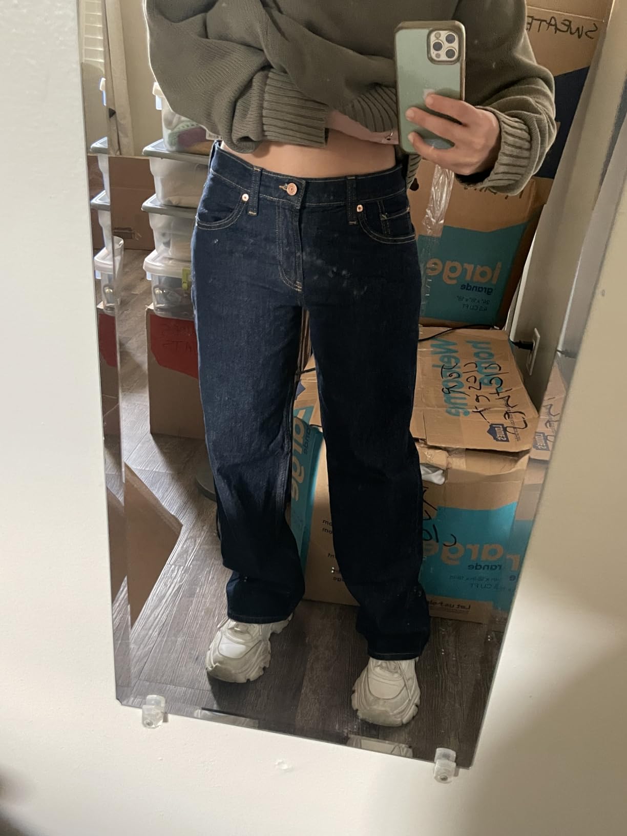 Gap Women's 90's Low Rise Loose Jeans customer photo 2