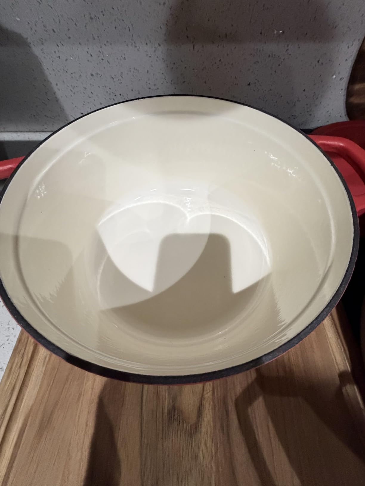 CAROTE 5QT Cream White Enameled Cast Iron Dutch Oven Pot with Lid customer photo 2