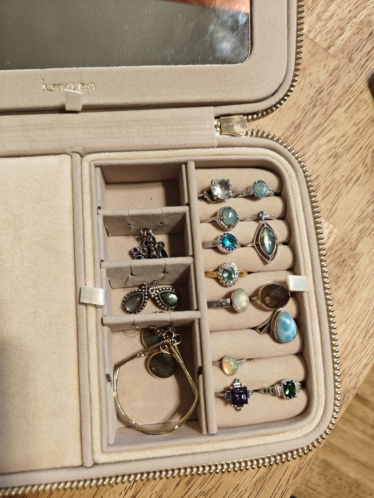 Lumayina Velvet Travel Jewelry Box with Large Mirror, Double-Layer Jewelry Organizer Case for Women and Girls, Portable Storage Case with 6 Anti-Tarnish Bags Gift Ready for Her (Avocado Green) customer photo 2