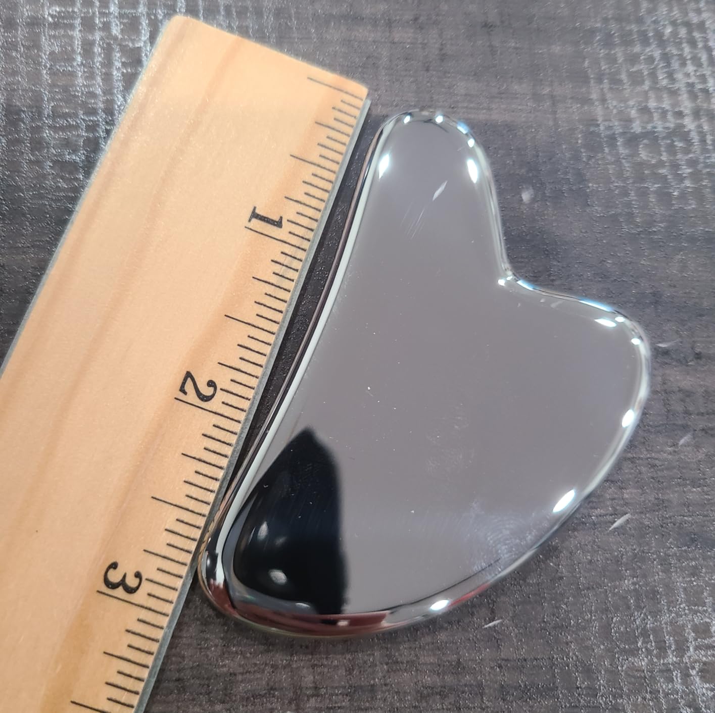 Natural Jade Gua Sha Stone Tool for Face, 100% Real Jade, Hand-Carved Heart Shape Facial Massager for Sculpting, De-Puffing, Glow, Gift-Boxed customer photo 1
