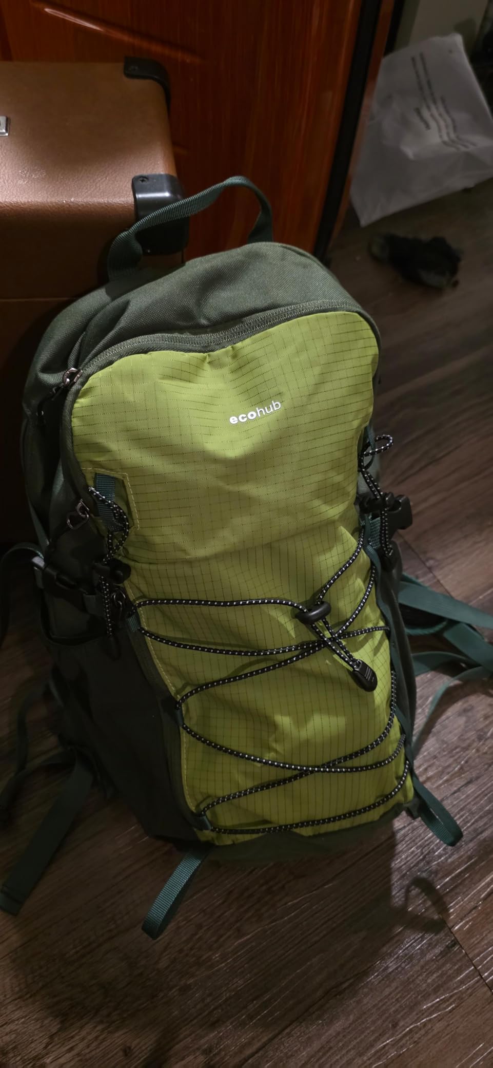 ECOHUB Small Hiking Backpack for Men Women, 20L Lightweight Travel Backpacks Water Resistant Camping Cycling Hiking Daypack customer photo 2