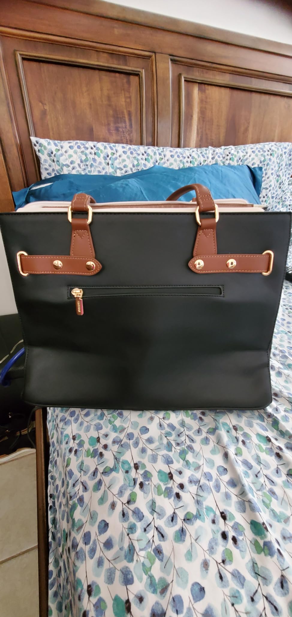 LOVEVOOK Laptop Tote Bag for Women Work, Teacher Tote Bag with Large Cup Holder, Waterproof Leather Computer Bag customer photo 2