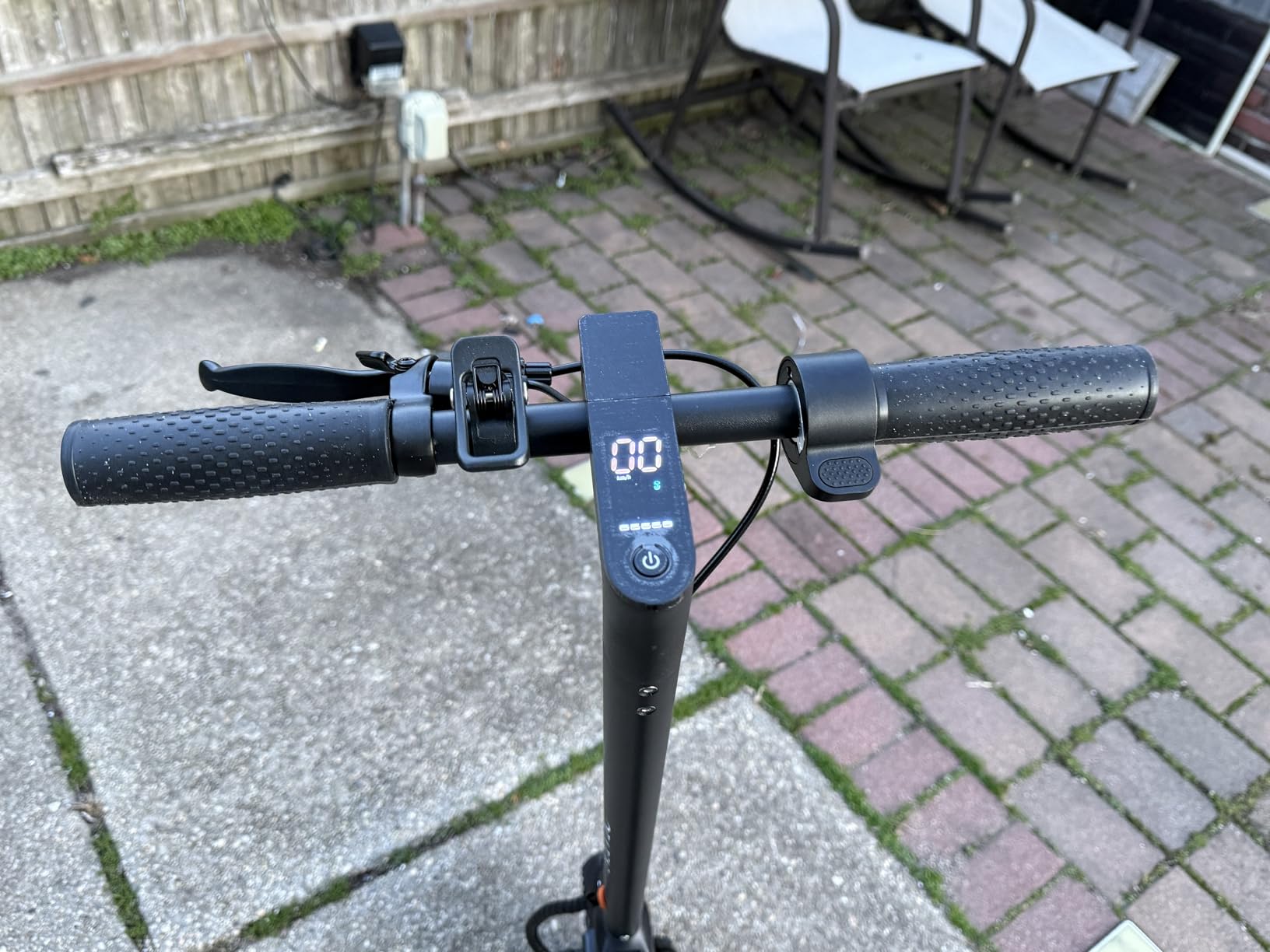 NAVIC Electric Scooter for Adults, Top Speed 19/22 MPH, Range 19/22/28 Miles, 8.5