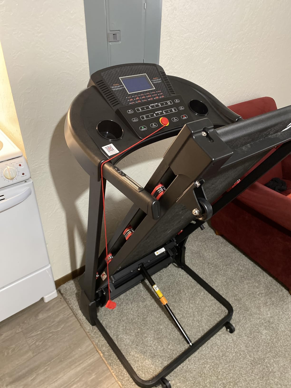 Treadmill with 15-Level Auto Incline, 47