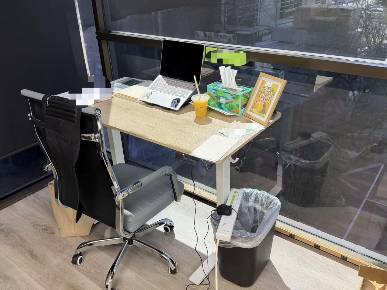 FEZIBO 48 x 24 Inchs Electric Standing Desk, Height Adjustable, Sit Stand Up, Computer Office Desk with Splice Board, Black Frame/Rustic Brown Top customer photo 1