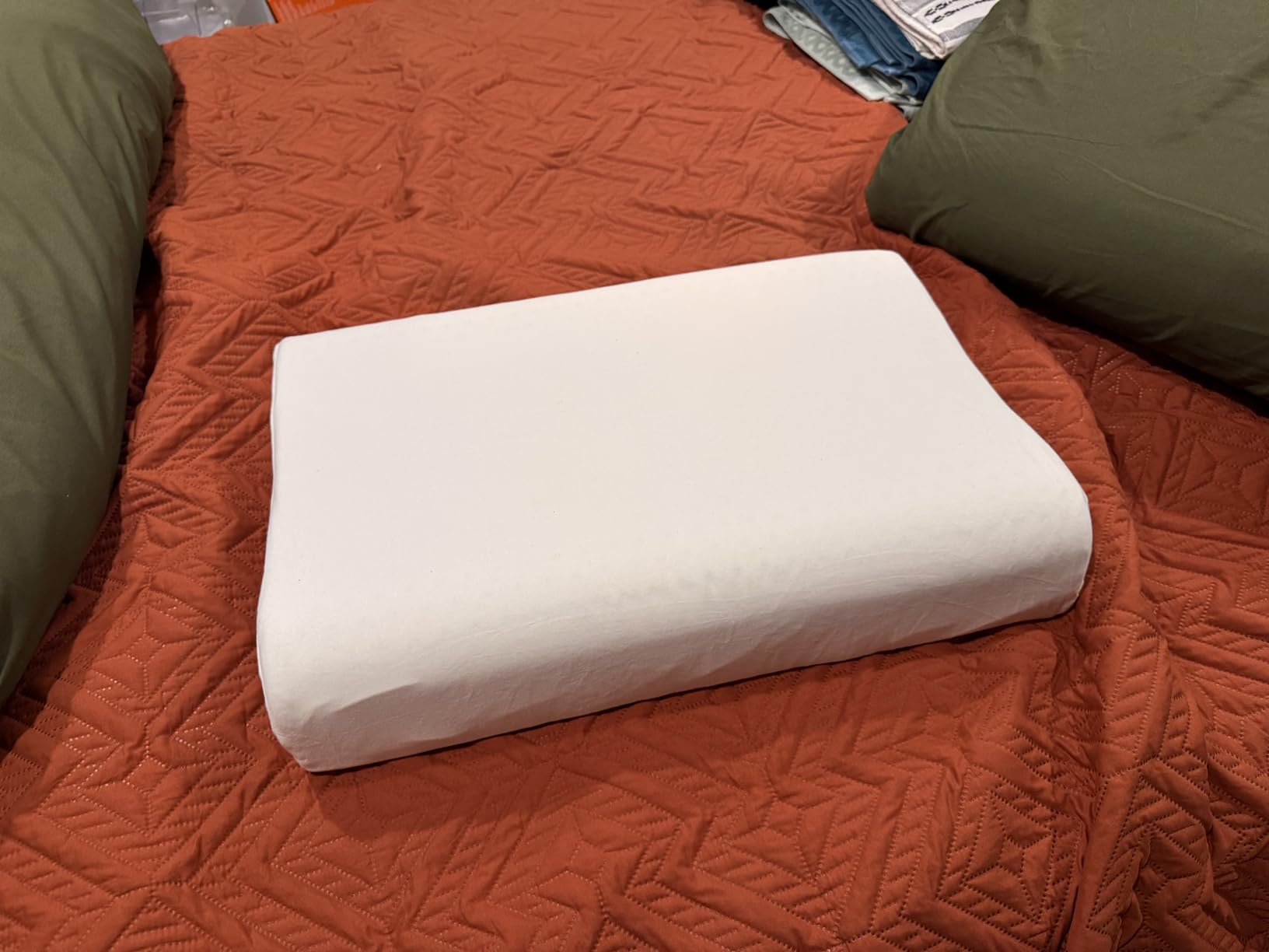 Slim Natural Latex Pillow for Stomach, Back Sleepers, Low Profile & Thin Ergonomic Contour Pillows Helps Cervical Neck Correction and Deeper Sleep (23.6