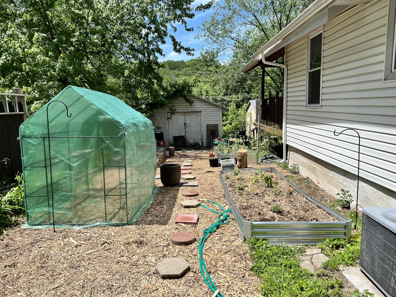YITAHOME 12x6FT Polycarbonate Greenhouse Large Heavy Duty Green Houses Outdoor Aluminum Greenhouses with Sliding Doors Vent Window Walk-in Greenhouse for Garden Backyard, Silver customer photo 1
