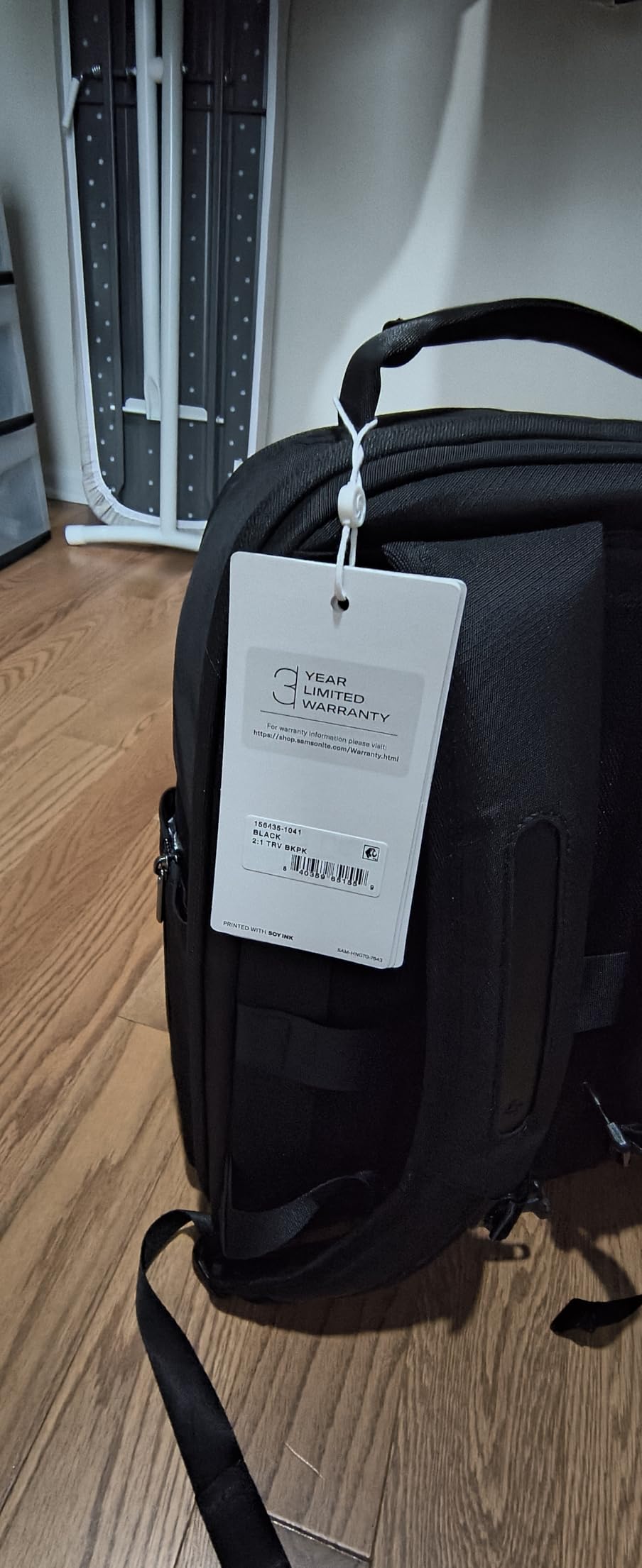 Osprey Paralux 2-in-1 Travel Backpack, Converts into Main Bag + Go Bag, Lay-Flat Packing, StackIt Strap, Laptop Sleeve & Integrated AirTag Holder - Business & Adventure Travel Bag - Stone Grey customer photo 2
