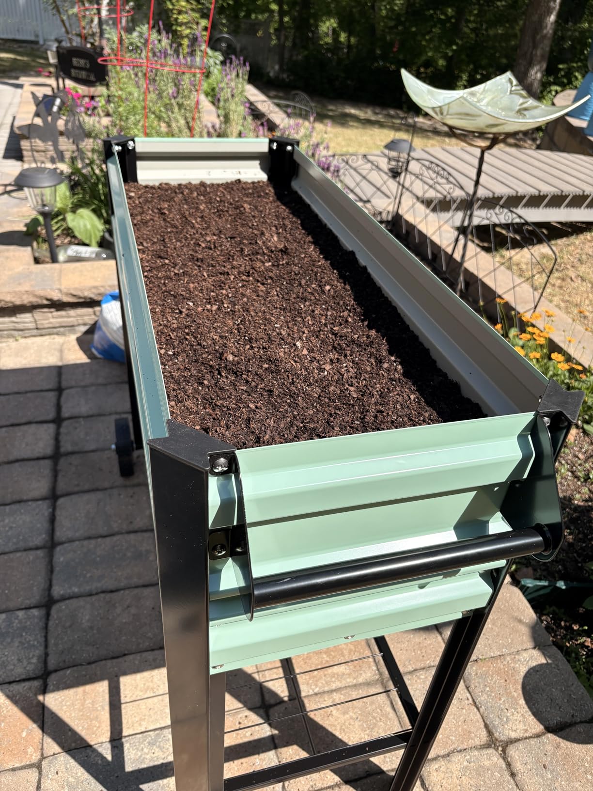 WORKPRO Galvanized Raised Garden Bed with Legs & Wheels, 37x14.6x31.6in, 400LB Capacity Elevated Planter Box for Garden, Backyard, Patio & Deck, Black customer photo 1