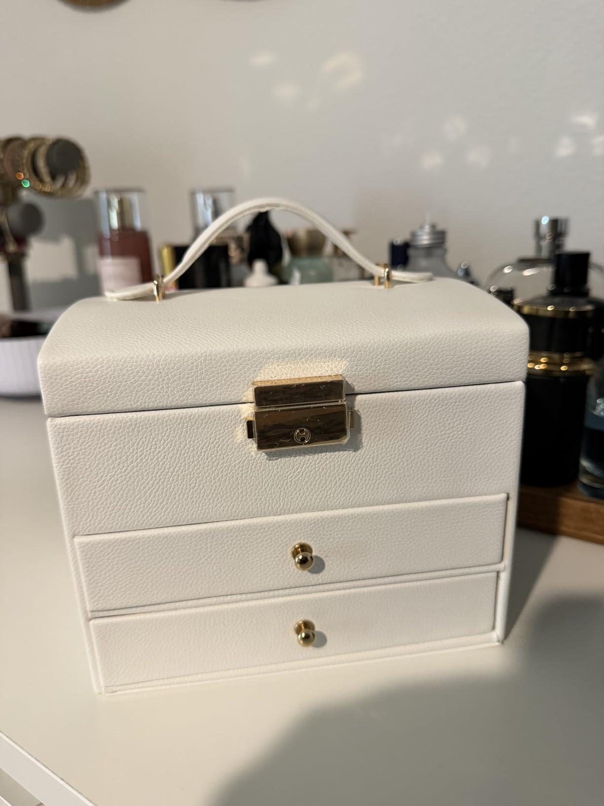 Homde Mothers Day Gifts Small Girls Jewelry Box with Lock: 3 Layer Organizer with Removable Tray - Storage for Ring Necklace Earring - Birthday & Return Gifts for Young Women (Cloud White) customer photo 2