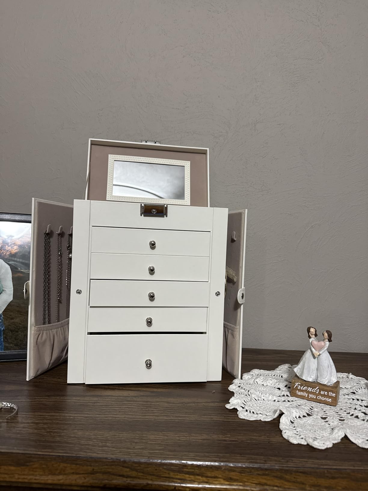 SONGMICS 6-Layer Jewelry Box Organizer with 5 Drawers, Jewelry Storage Case with Lock and Mirror, Large Storage Capacity, Gift for Loved Ones, for Necklaces, Watches, Sage Green UJBC152CE01S customer photo 2