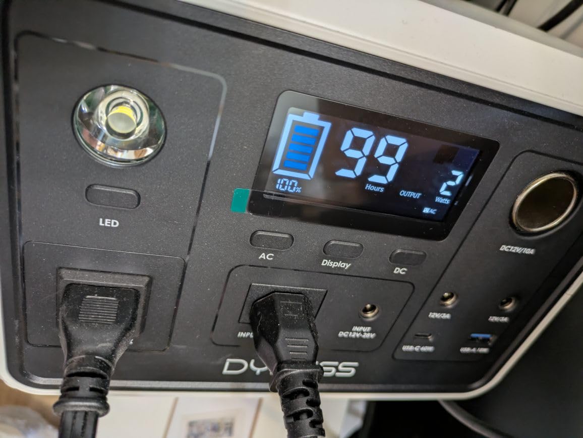 DYNESS Portable Power Station 300W, 256Wh Solar Generator with 110V Pure Sine Wave AC Outlet, LiFePO4 Battery for Camping, Home Backup, RV, Outdoor Emergency customer photo 2