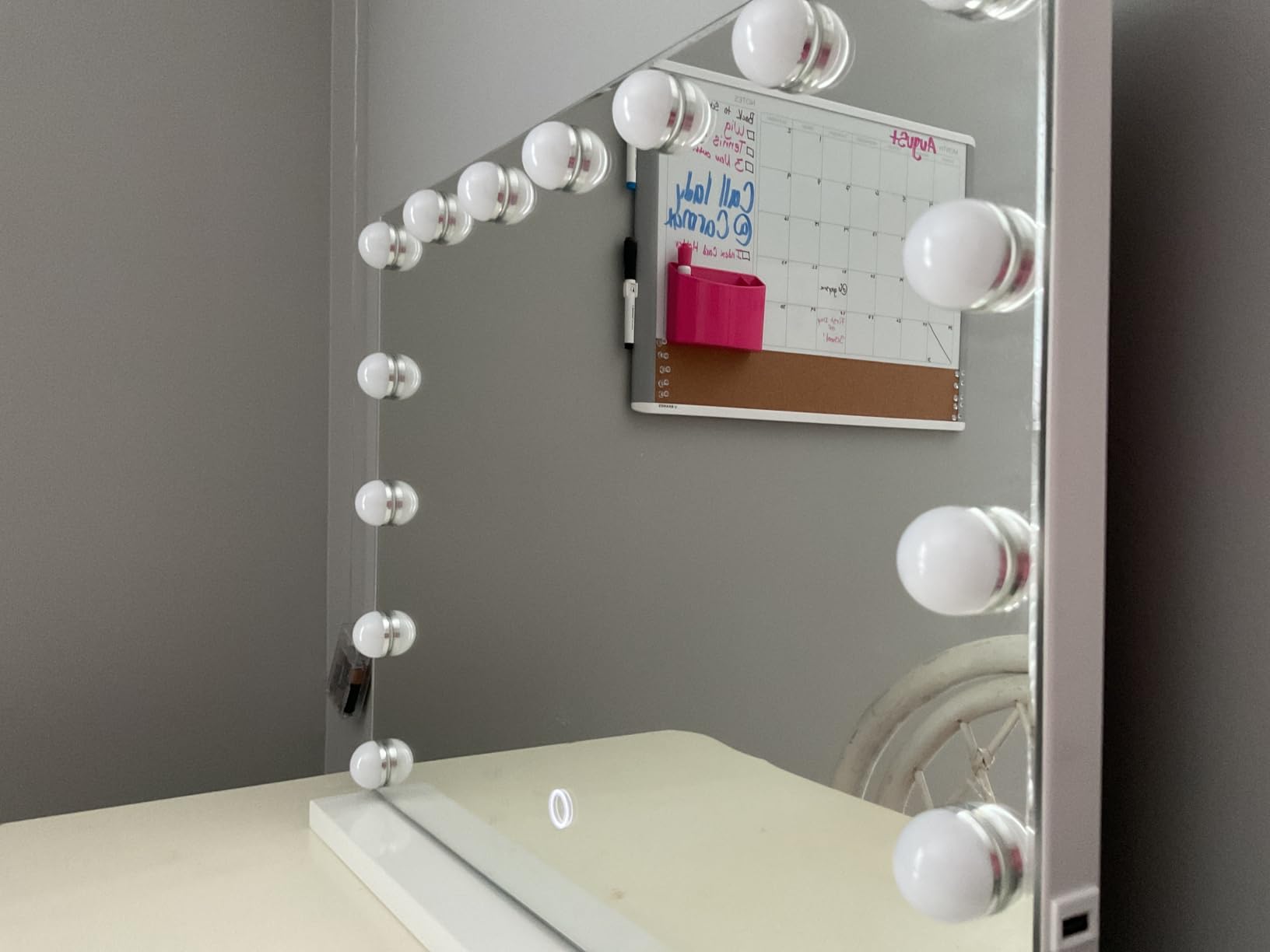 Hollywood Vanity Mirror with Lights, 23