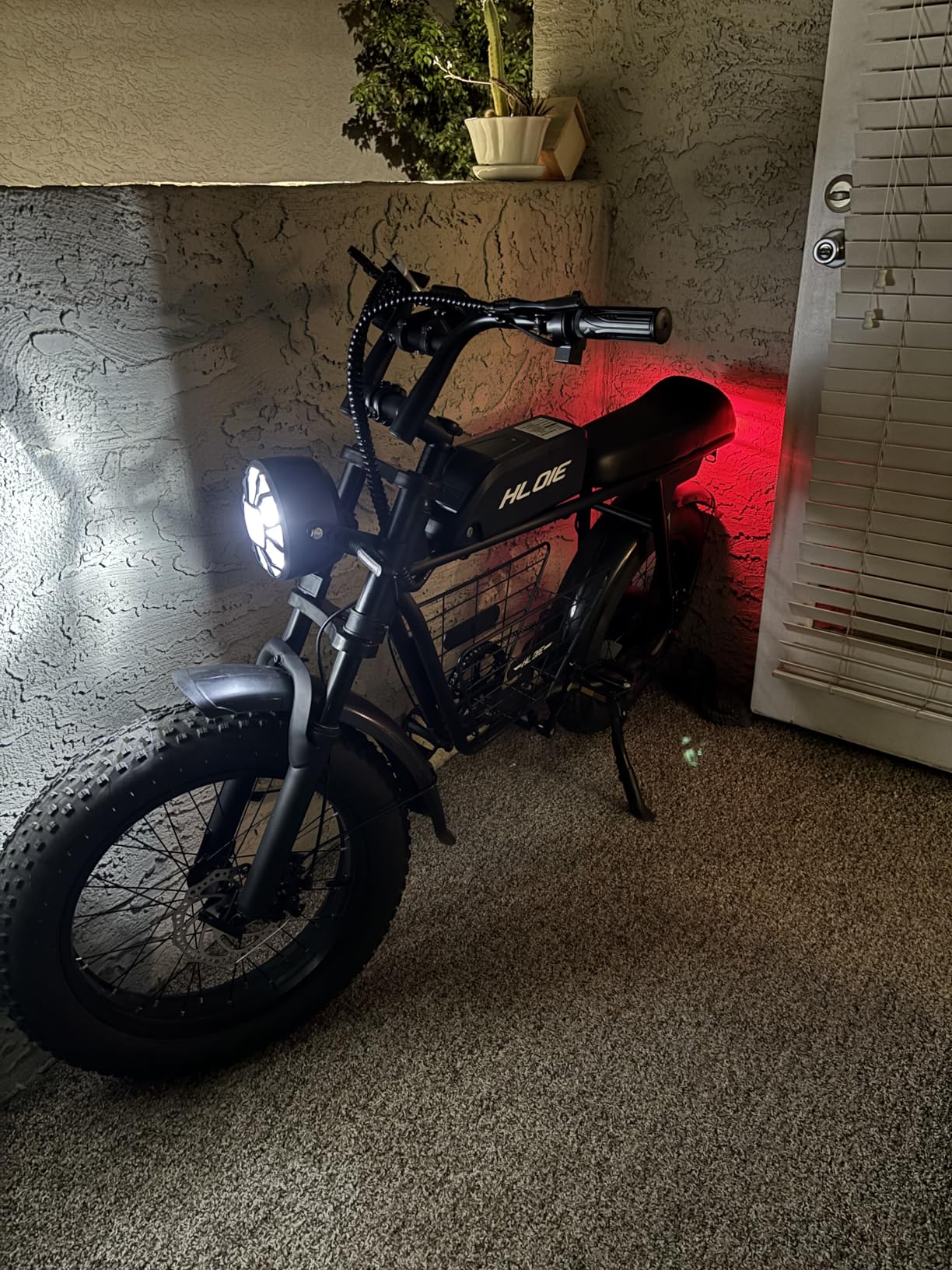 HLOIE Electric Mountain Bike for Adults 1500W Peak 20