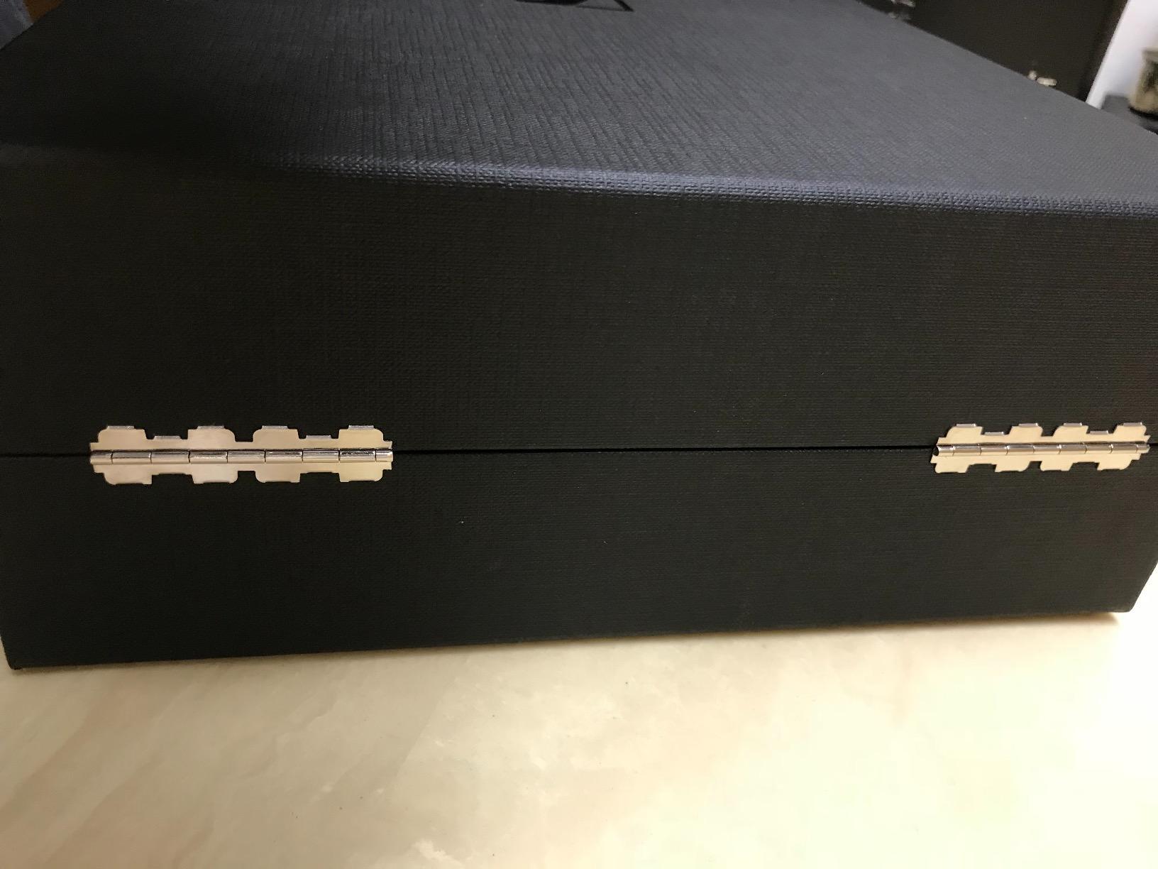 Sennheiser Consumer Audio HD 650 - Audiophile Hi-Res Open Back Dynamic Headphone, Titan customer photo 1