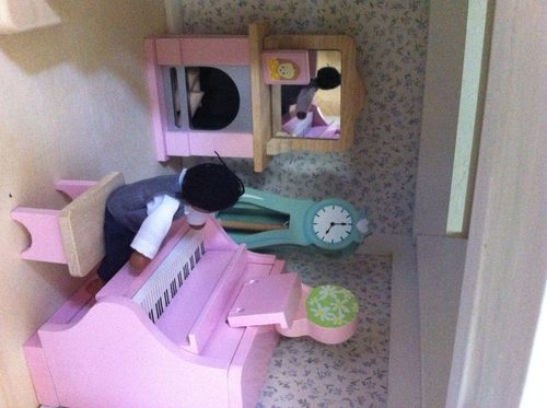 Plan Toys Victorian Wooden Dollhouse | 3-Story Large Doll House with Attic, Opening Panels & Sliding Windows | Pretend Play Dollhouse Compatible with 1:12 Scale Furniture & Wooden Dolls customer photo 2