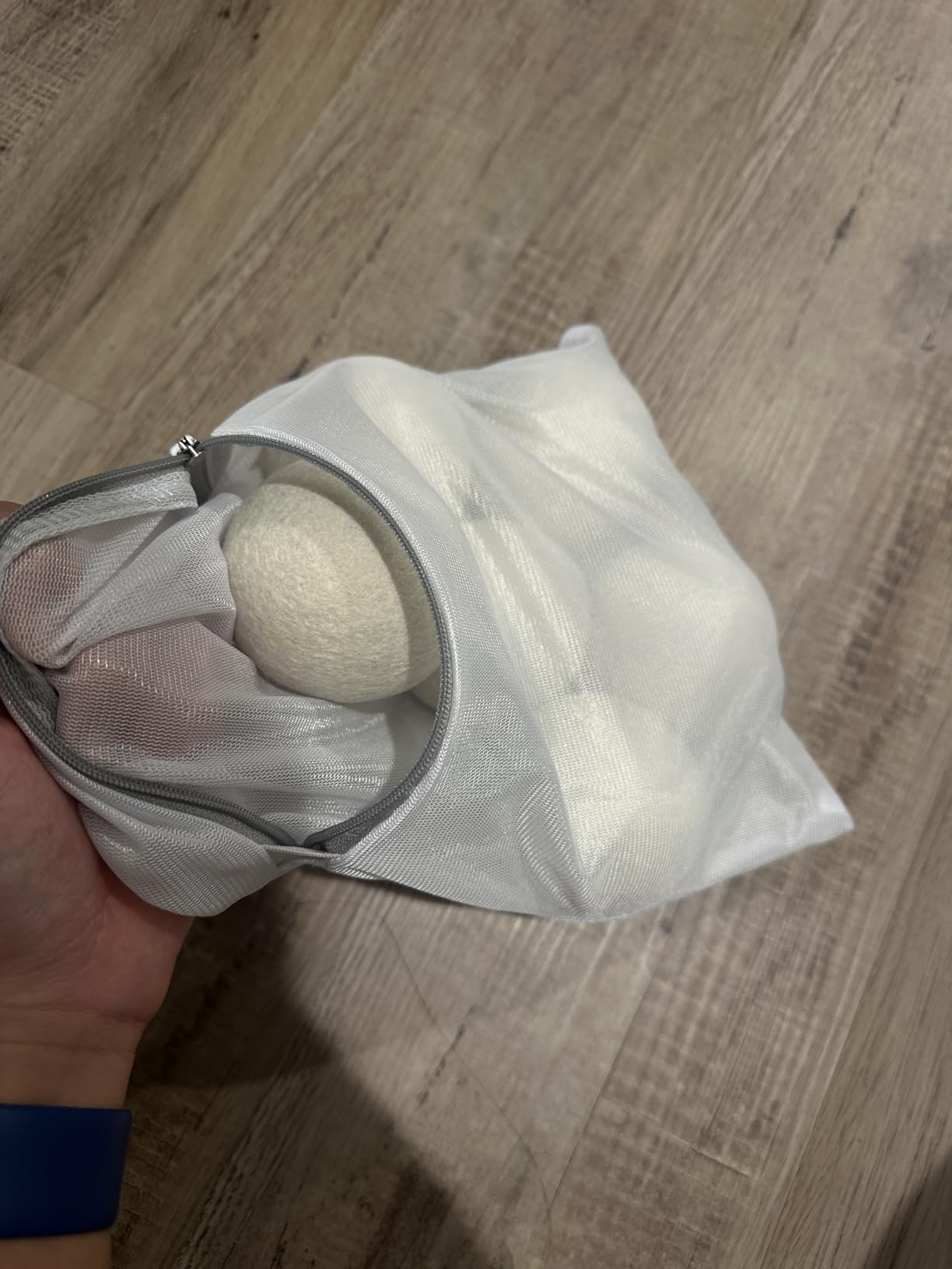 Wool Dryer Balls - Smart Sheep 6-Pack - XL Premium Natural Fabric Softener Award-Winning - Wool Balls Replaces Dryer Sheets - Wool Balls for Dryer - Laundry Balls for Dryer, 6 Count (Pack of 1) customer photo 1