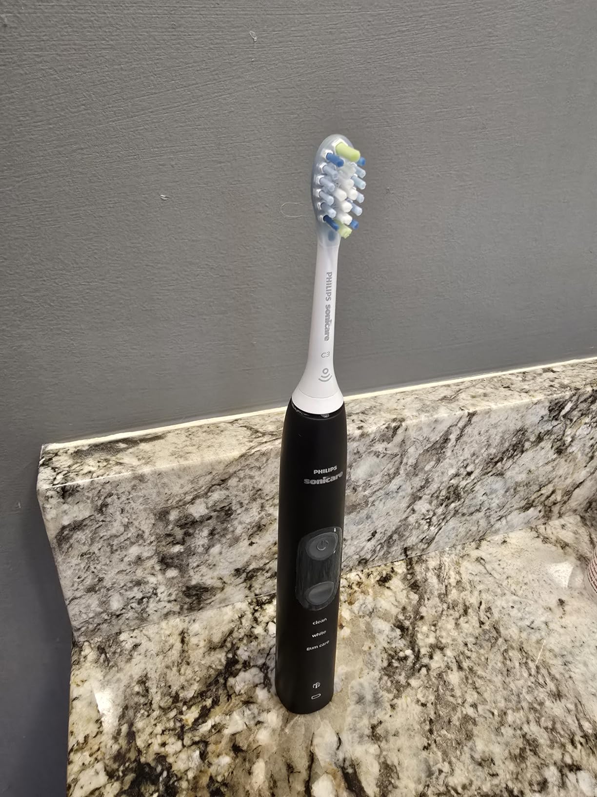 Philips Sonicare ProtectiveClean 5100 Rechargeable Electric Toothbrush, with Pressure Sensor, 3 Cleaning Modes, SmarTimer and QuadPacer, 14-Day Battery Life, Travel Case, White, Model HX6857/11 customer photo 2