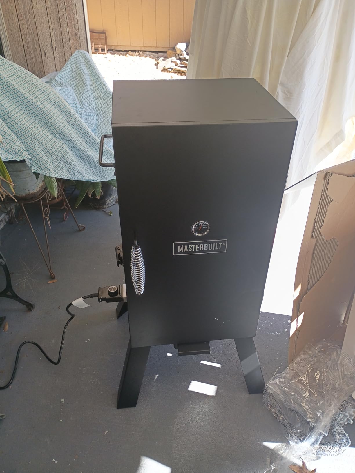 Masterbuilt 30-inch Analog Electric Vertical BBQ Smoker customer photo 1