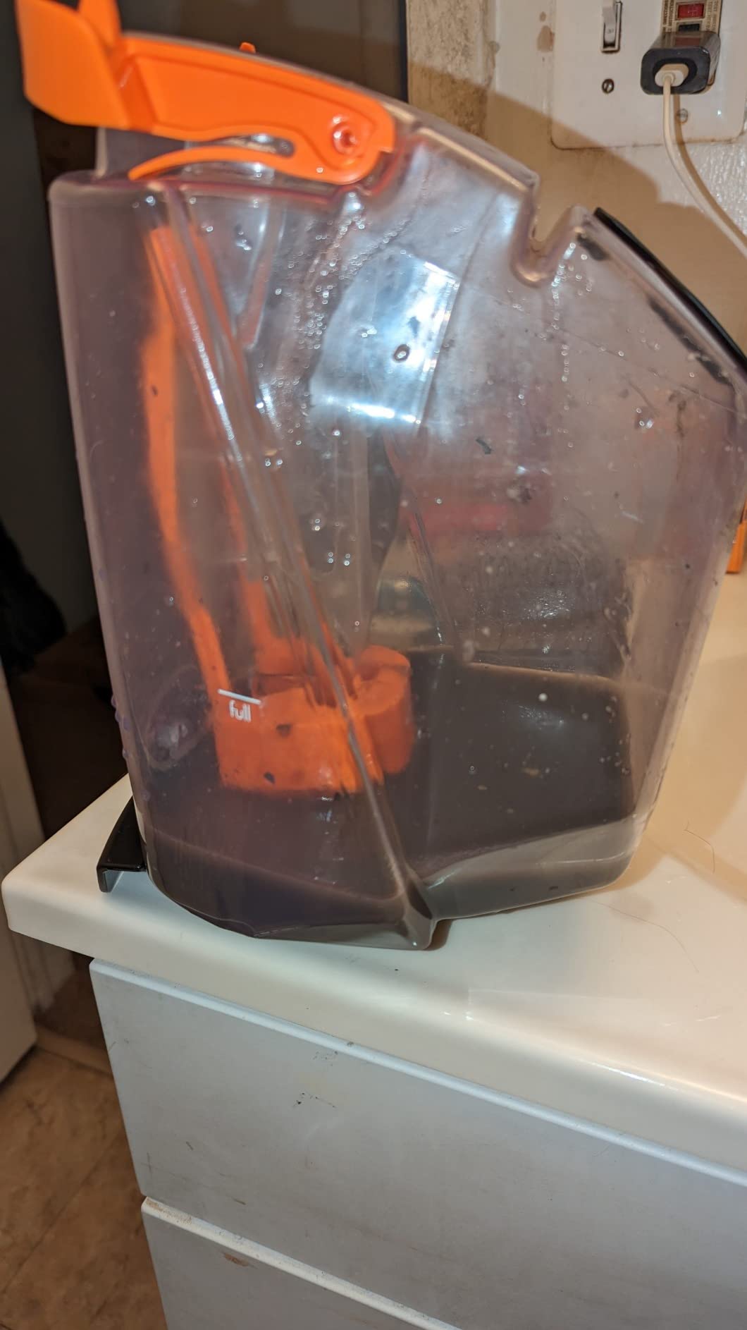 Bissell ProHeat 2X Revolution Pet Full Size Upright Carpet Cleaner, 1548F, Orange customer photo 2