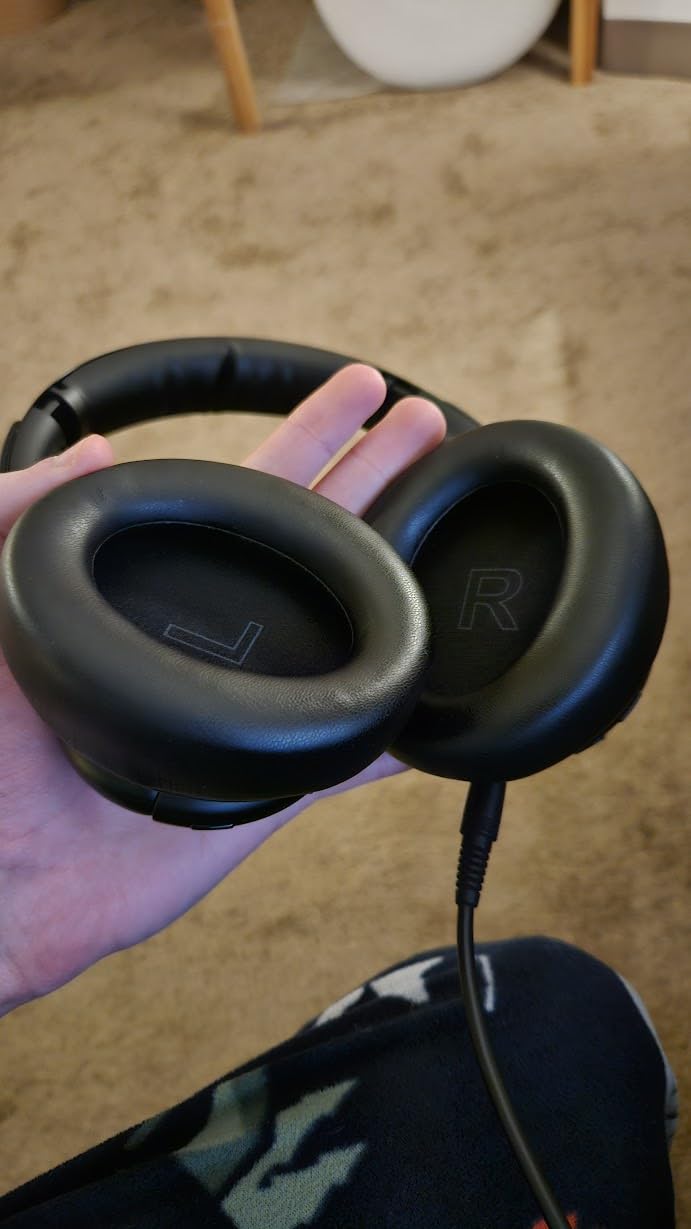 Soundcore by Anker Q30 Hybrid Active Noise Cancelling Headphones, Black customer photo 1