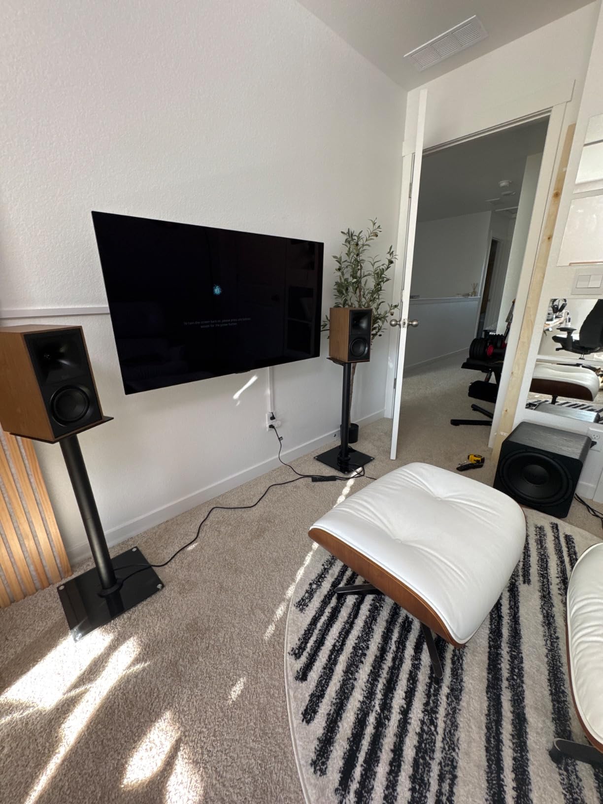 Klipsch The Fives Powered Bookshelf Speakers with HDMI-ARC in Walnut customer photo 2