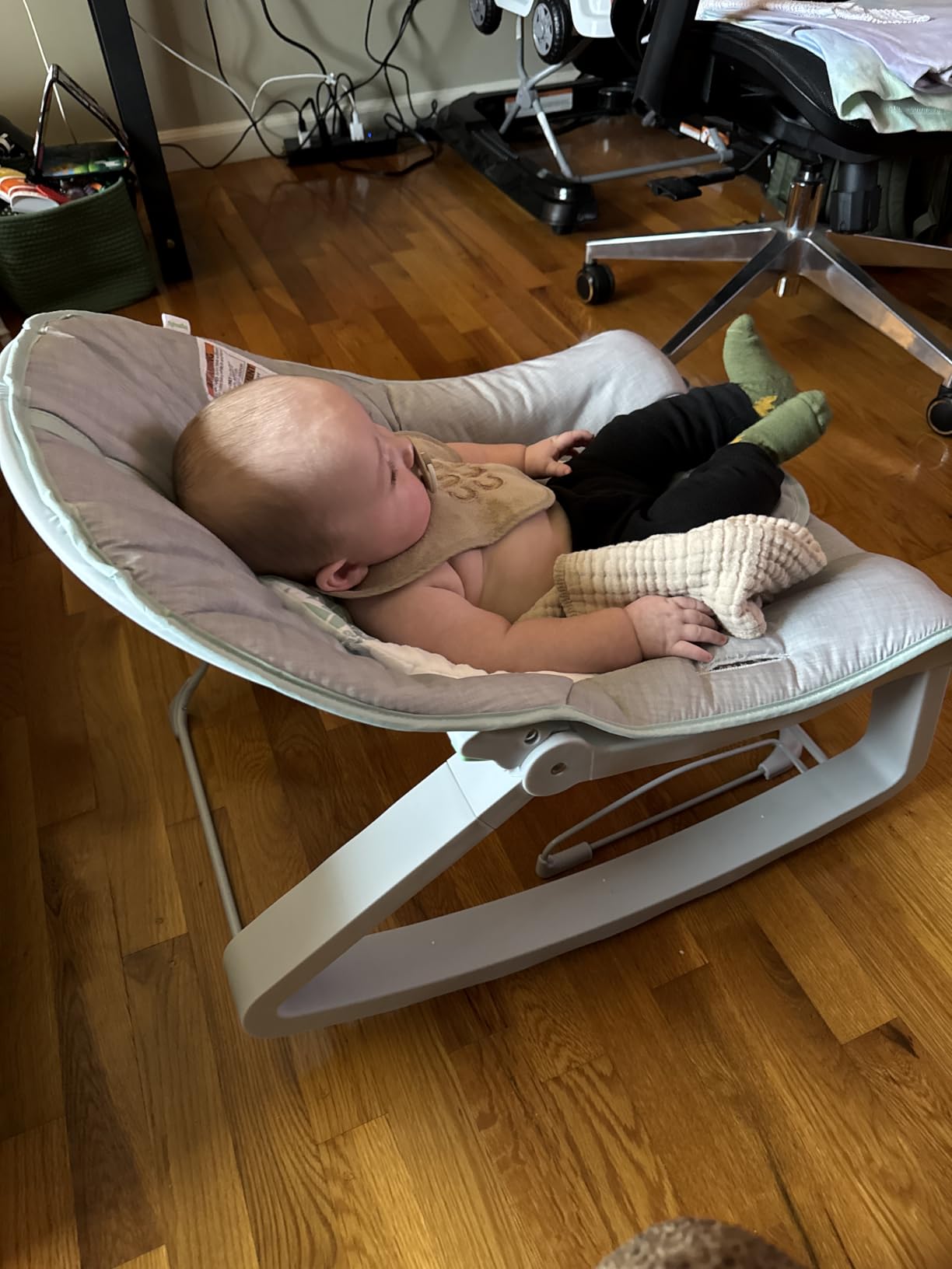 Ingenuity Keep Cozy 3-in-1 Grow with Me Vibrating Baby Bouncer, Seat & Infant to Toddler Rocker, Vibrations & -Toy Bar, 0-30 Months Up to 40 lbs (Weaver) customer photo 1