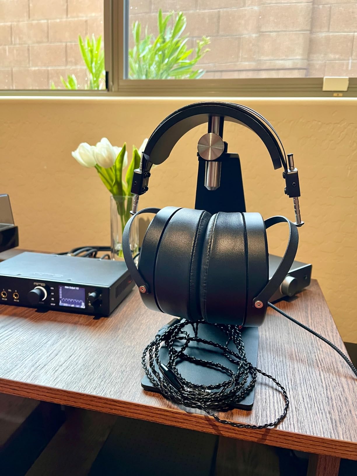 Audeze LCD-X Over-Ear Open Back Professional Headphone New 2021 and Later Version with Carry Case customer photo 2