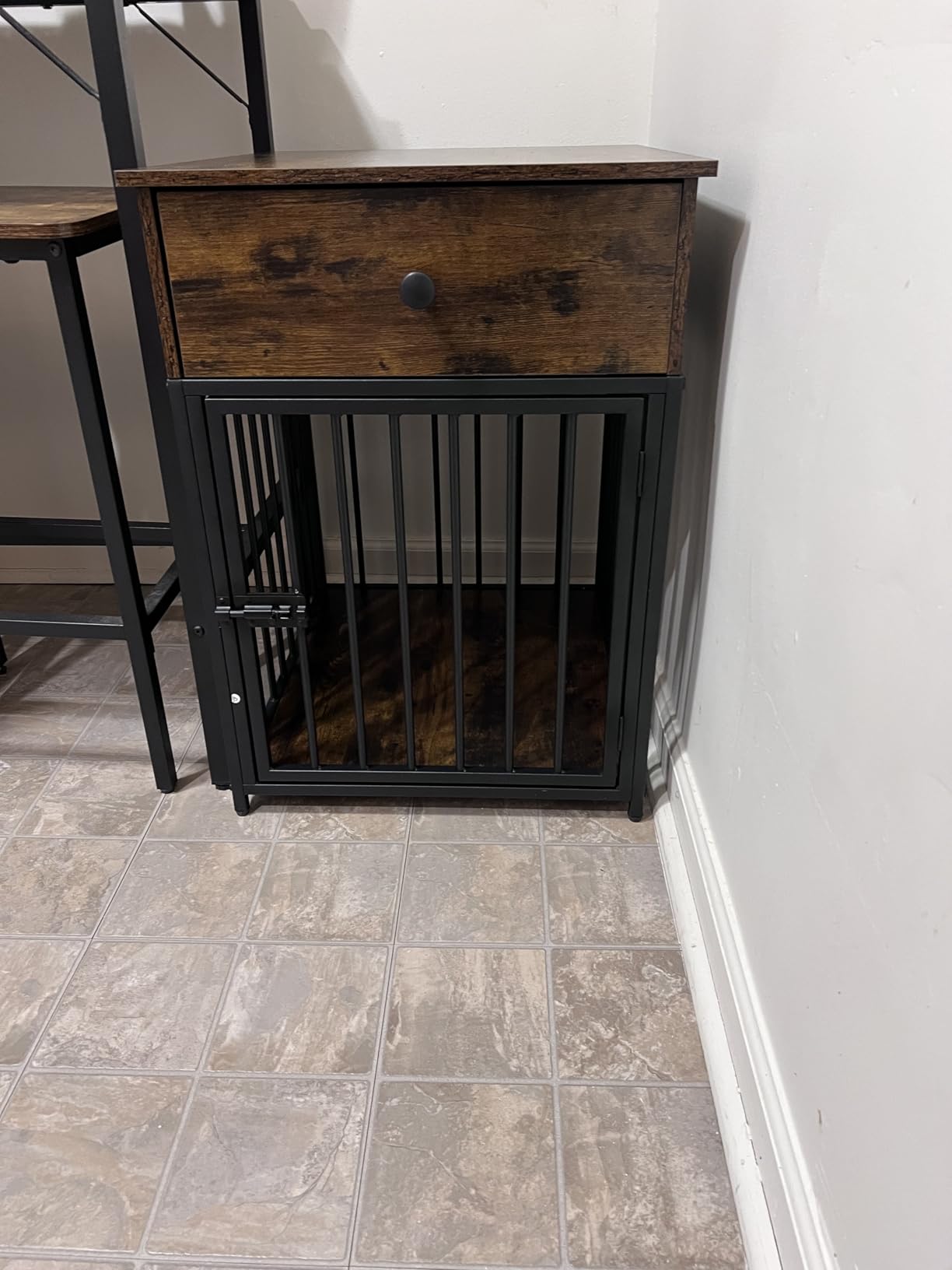 HOOBRO Dog Crate Furniture, Wooden Dog House, Decorative Dog Kennel with Drawer, Indoor Pet Crate End Table for Small Dog, Steel-Tube Puppy Cage, Chew-Proof, Rustic Brown and Black customer photo 2