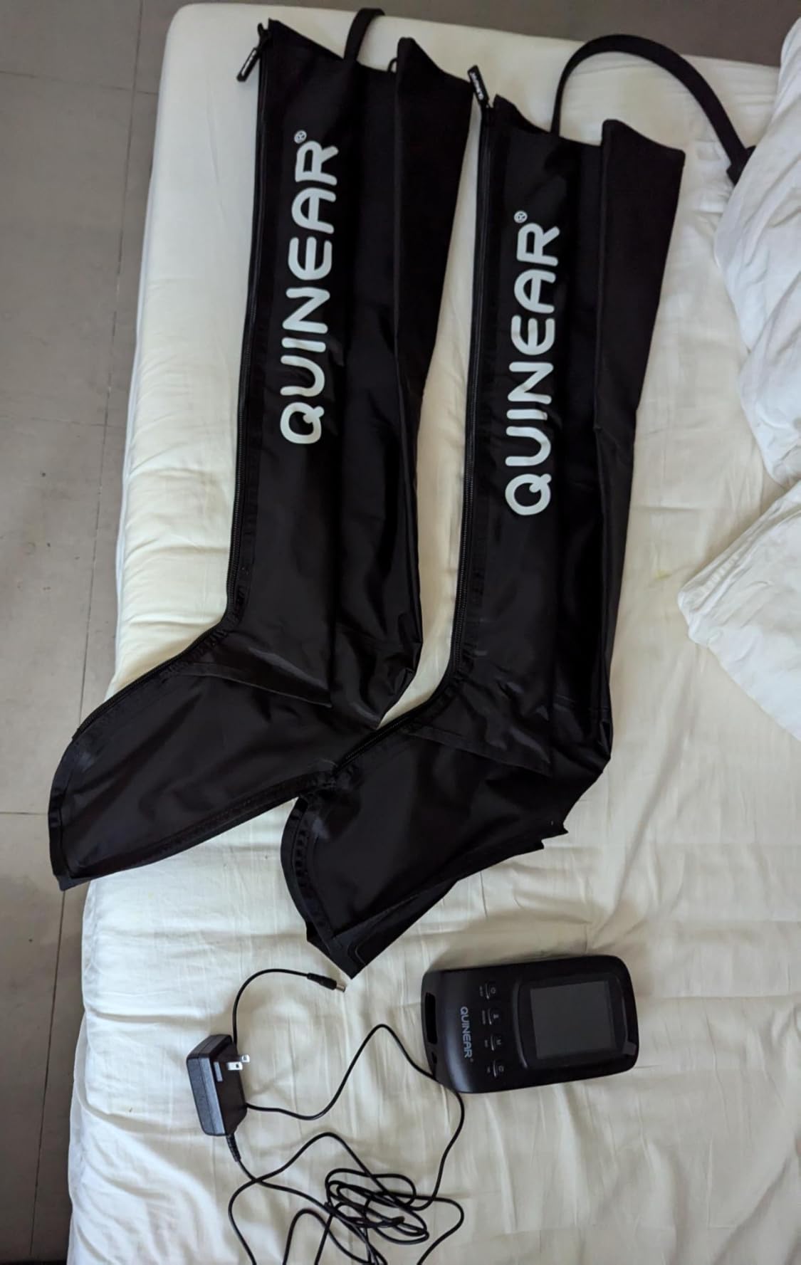 QUINEAR Air Compression Recovery System, Sequential Device for Massage Therapy, Foot and Leg Recovery Boots to Improve Circulation for Athletes, FSA-HSA Eligible (Medium) customer photo 1