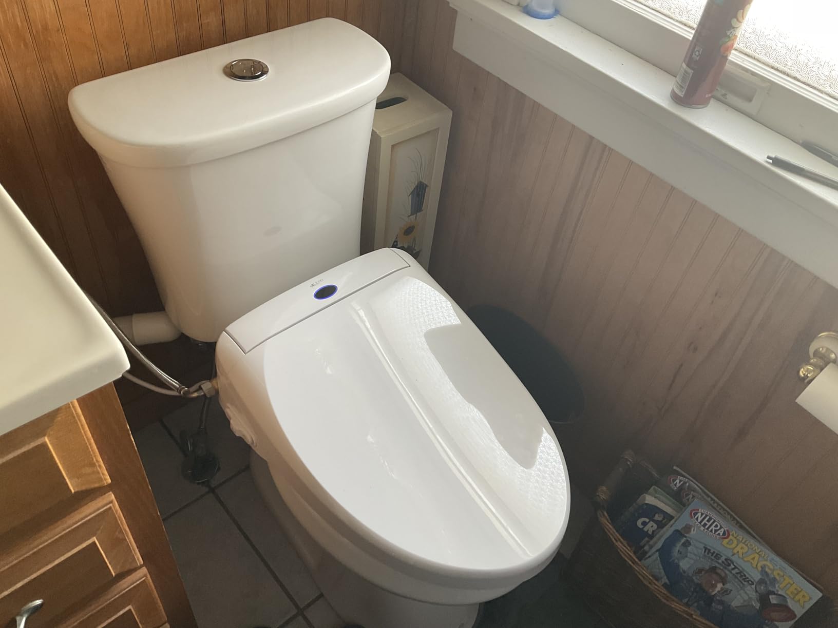 LEIVI Electric Bidet Toilet Seat with Wireless Remote and Side Panel, Multiple Spray Modes, Adjustable Heated Seat, Warm Water and Air Dryer, Auto LED Nightlight, Elongated customer photo 1