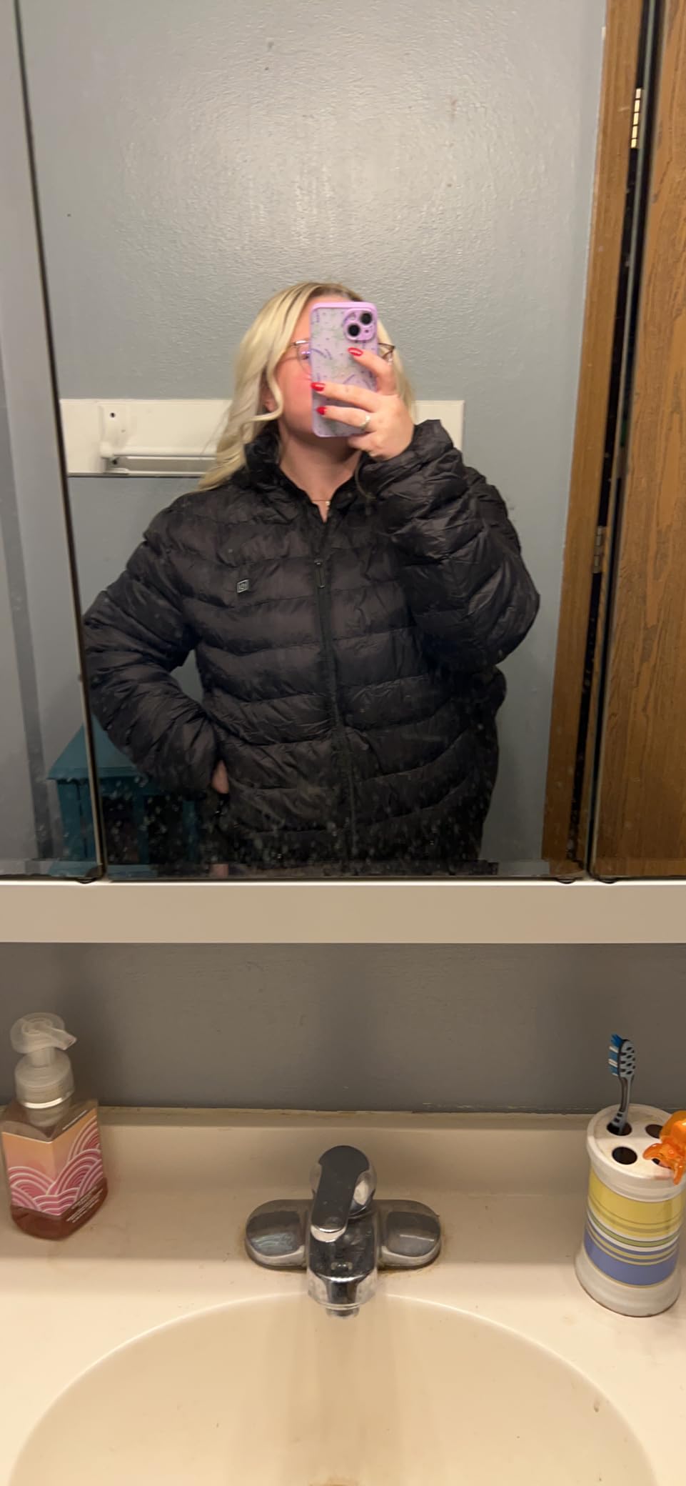 Women's heated jacket with 2pack 10000mAh Battery Pack, QTREE Lightweight Heated Coat with 8 Areas Heating customer photo 2