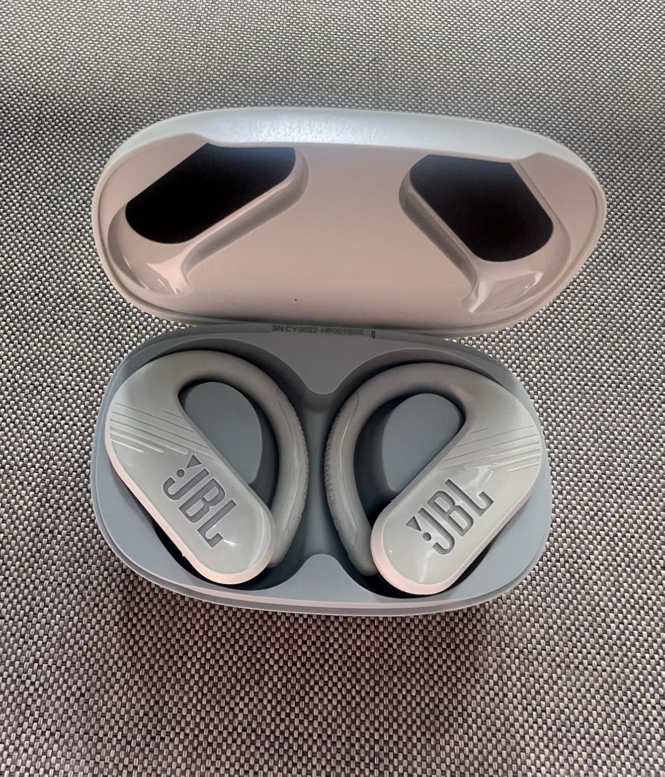 JBL Endurance Peak 3 - Dust and Water Proof (IP68) True Wireless Active Earbuds, JBL Pure Bass Sound, Up to 50 Total Hours of Playback with Speed Charge, Ambient Aware & Talk Thru (Black) customer photo 1