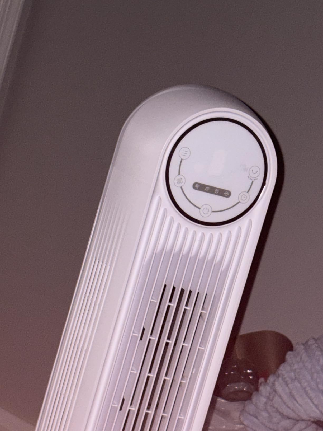 DREO Tower Fan for Bedroom, 25ft/s Smart Standing Fans, 90° Oscillating Floor Fan with 4 Modes, 4 Speeds, 8H Timer, 28dB, Bladeless, Remote, Works with WiFi Voice Control customer photo 1