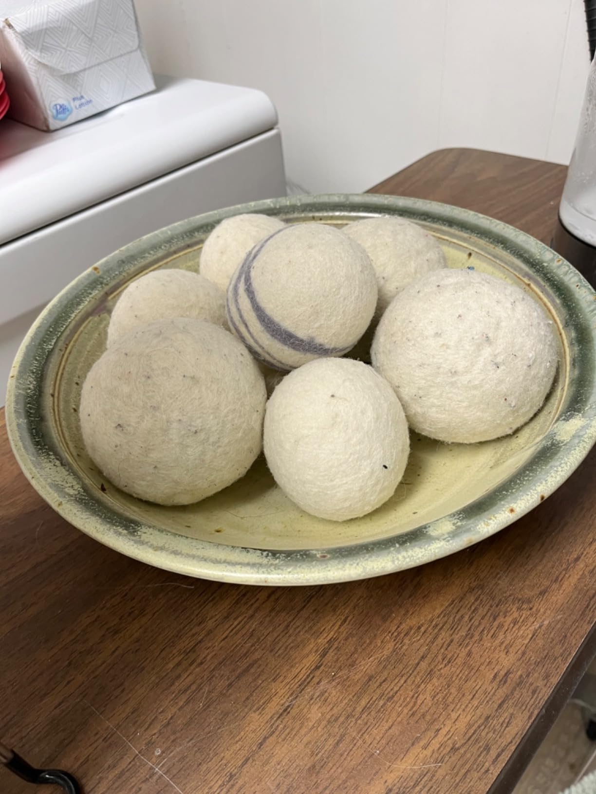 Organic Wool Dryer Balls Laundry Reusable (Set of 6) XL - 100% Pure New Zealand Wool - Natural Anti Static Fabric Softener Balls customer photo 1