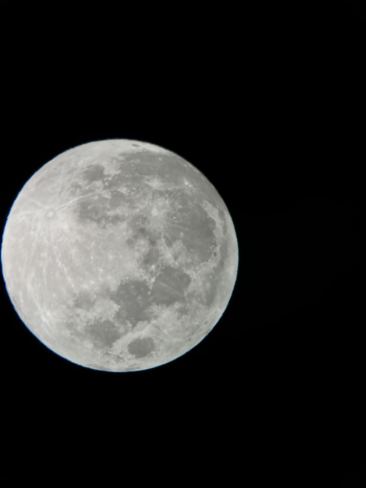 Celestron StarSense Explorer 150AZ App-Enabled Telescope - 150mm Tabletop Dobsonian with Smartphone Dock & StarSense App customer photo 2