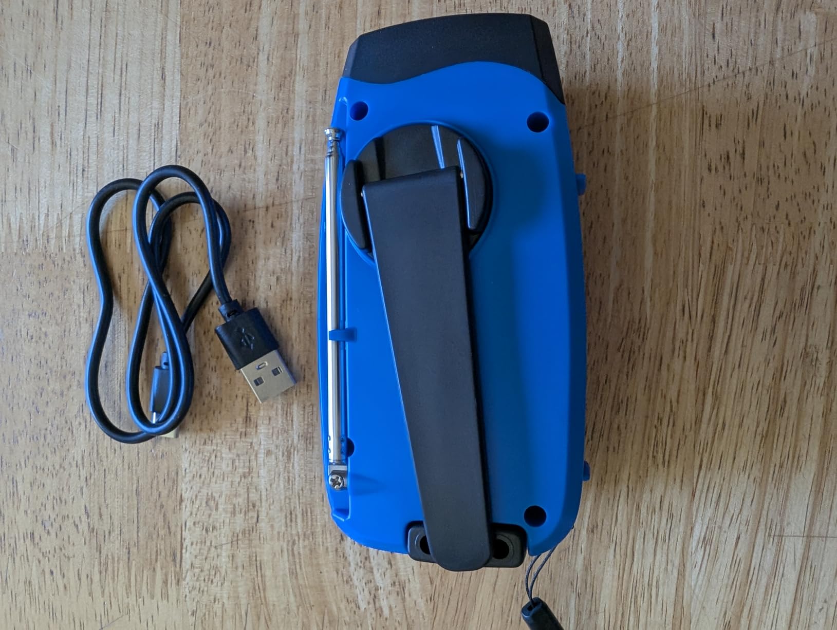Emgykit Hand Crank Radio with AM/FM/NOAA Weather Band,for Emergencies customer photo 2