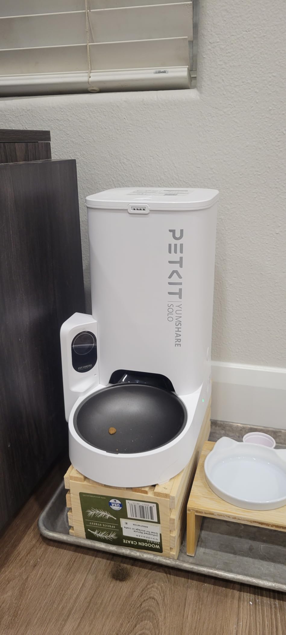 PETKIT Automatic Cat Feeder with Camera, 1080P HD Video with Night Vision, 2.4G WiFi Pet Feeder for Cat & Small Dog, 2-Way Audio & Meal Call Pet Food Dispenser with Desiccant Bag, Motion Capturing customer photo 2